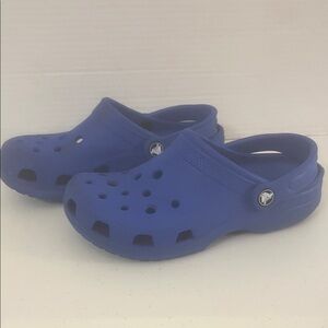 CROCS Royal Blue Kids size 5